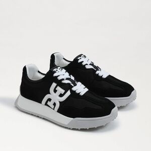 NIB Sam Edelman Langley Lace Up Sneakers - Black Suede